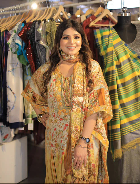 Mehrunisa Golden Garden Kaftan Set