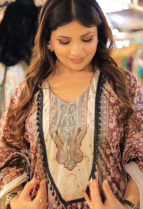 Zareen Heritage Kaftan Set